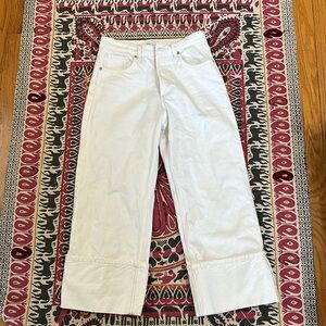 White cuffed women’s Zara jeans